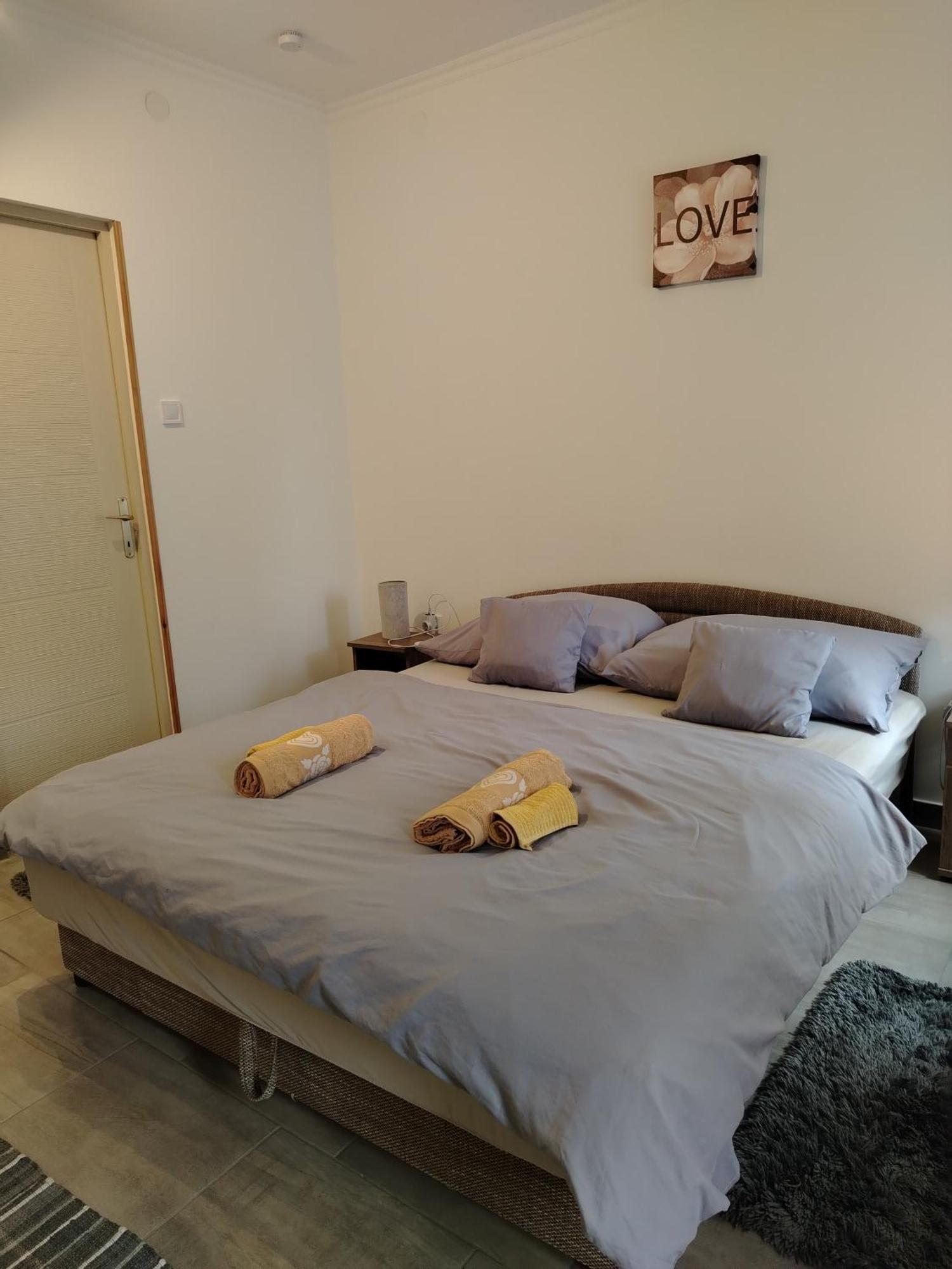 Kaptarko Apartmanhaz Demjén Exterior foto